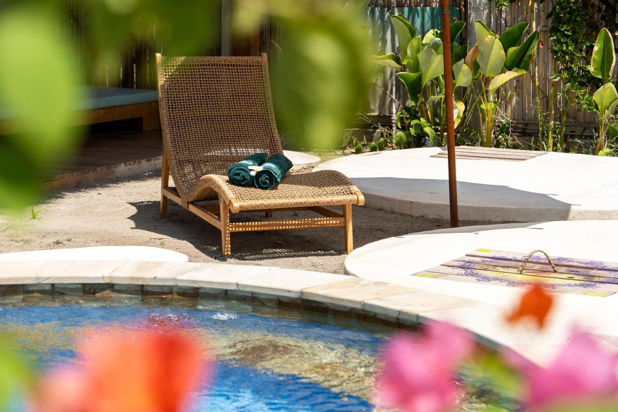 Mandala Beach Healing Rooms Gili Air Exterior foto