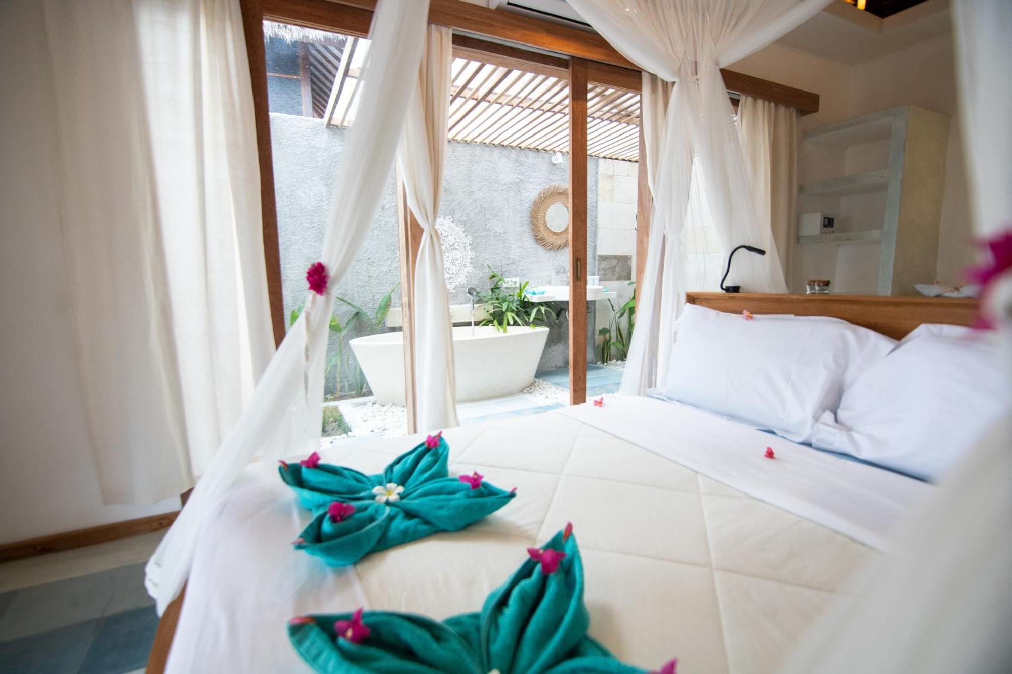 Mandala Beach Healing Rooms Gili Air Exterior foto